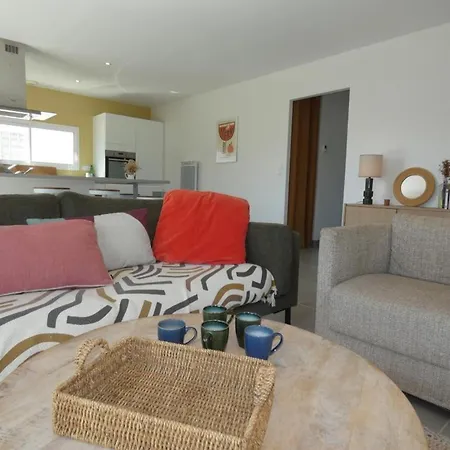 Maison Familiale A Pour 8 Pers., Terrasse Et Jardin - Fr-1-540-321 Dom wakacyjny *