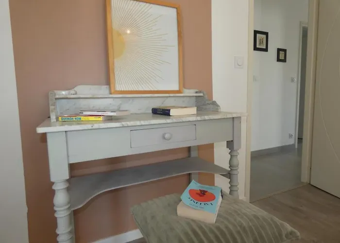 Maison Familiale A Pour 8 Pers., Terrasse Et Jardin - Fr-1-540-321 * Notre-Dame-de-Monts